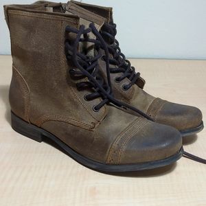 Steve Madden Boots